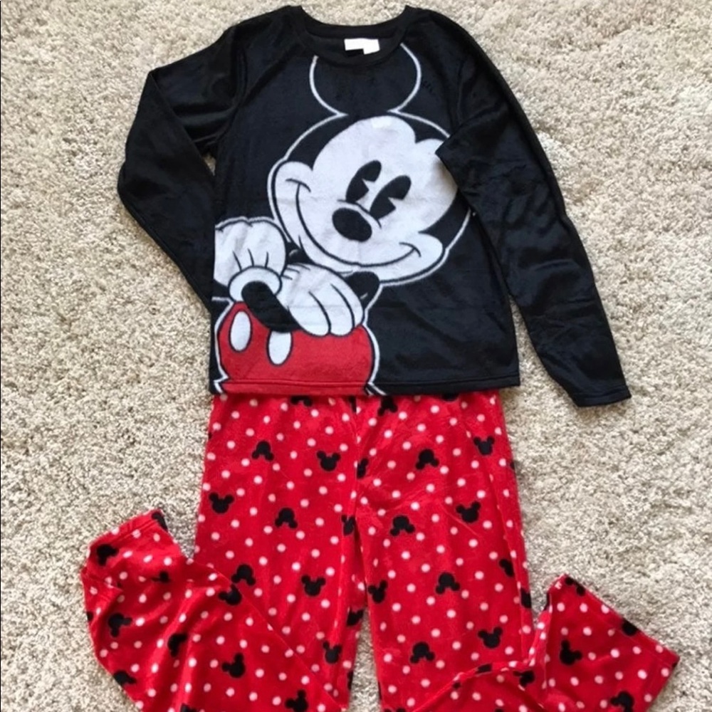 ❤️ Mickey Women’s Fleece Large PJs